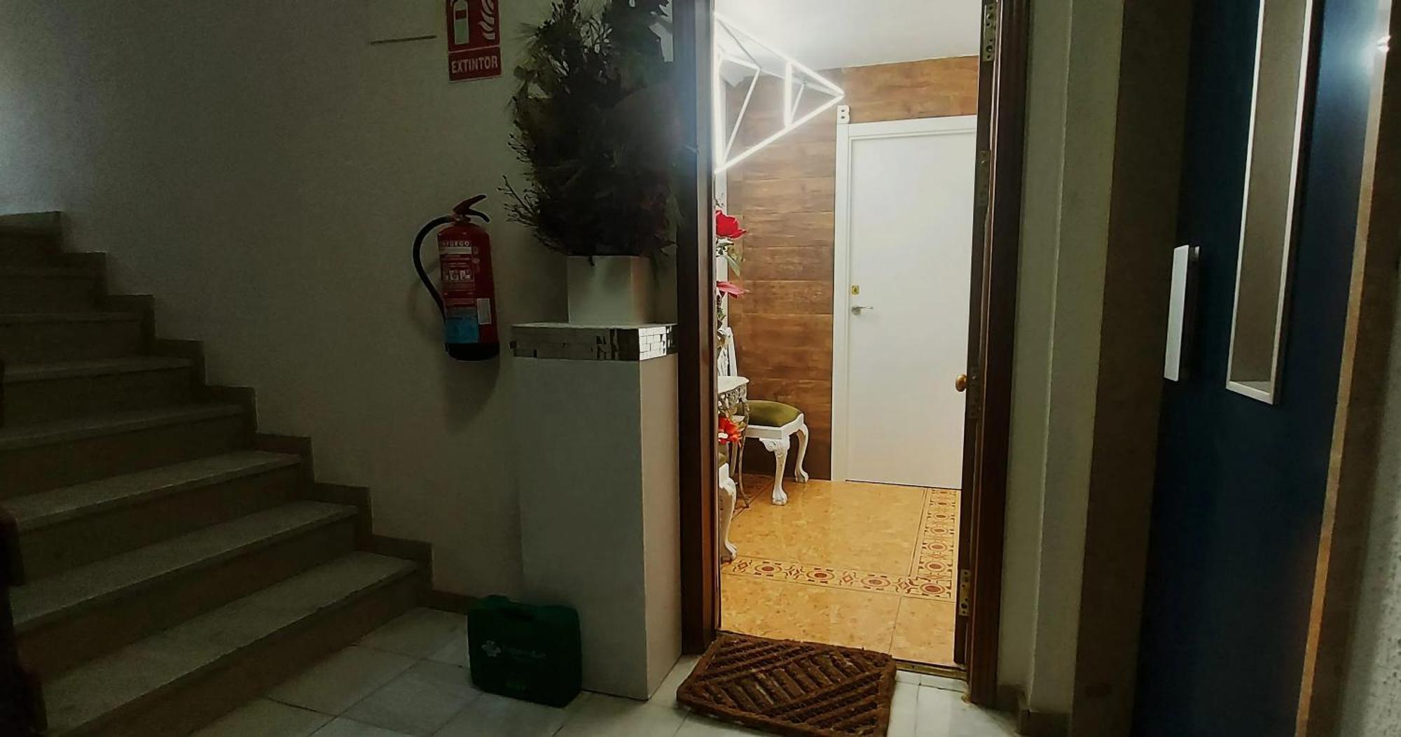 Modern Apartment In Alacant 60M² Wheelchair Accessible Аликанте Екстериор снимка