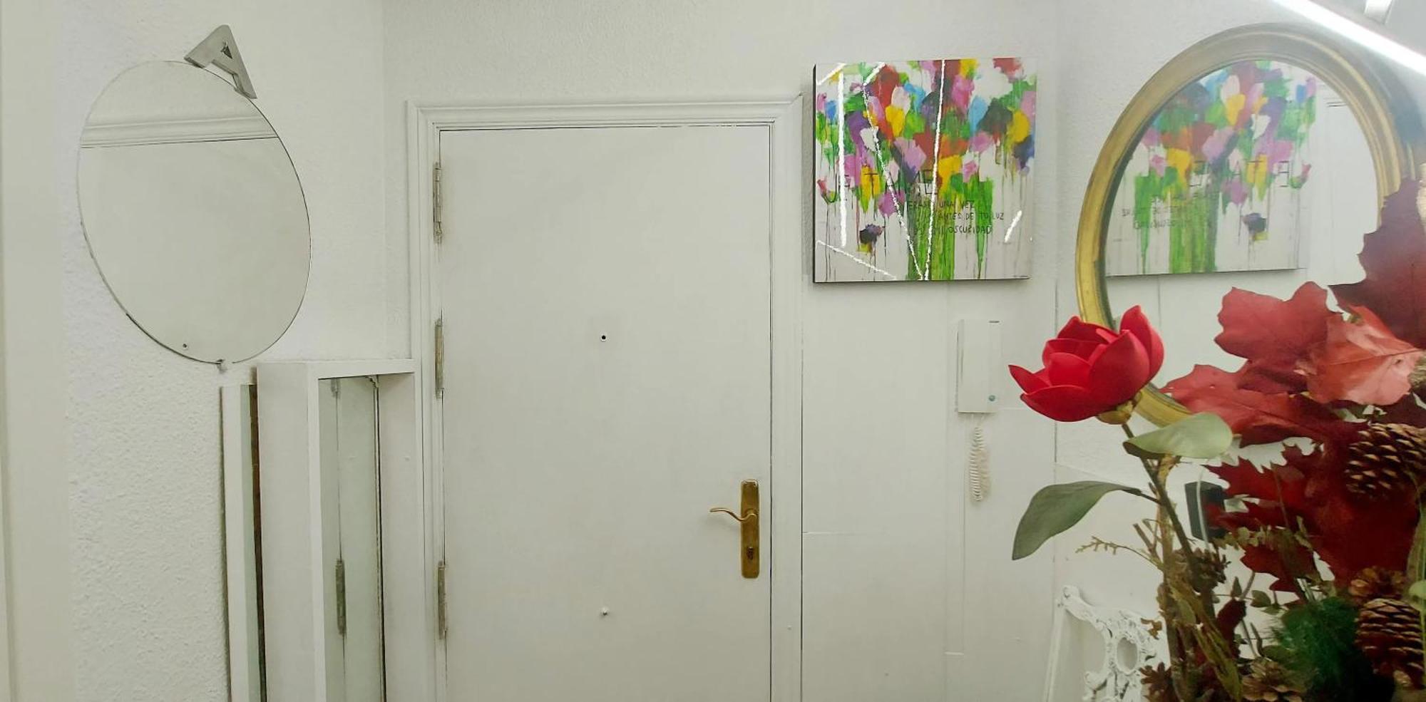 Modern Apartment In Alacant 60M² Wheelchair Accessible Аликанте Екстериор снимка